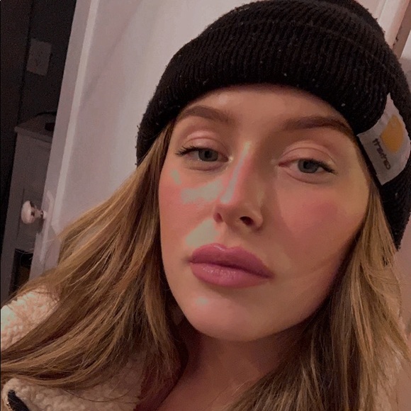 Meet your Posher, Megan - Picture 1 of 1